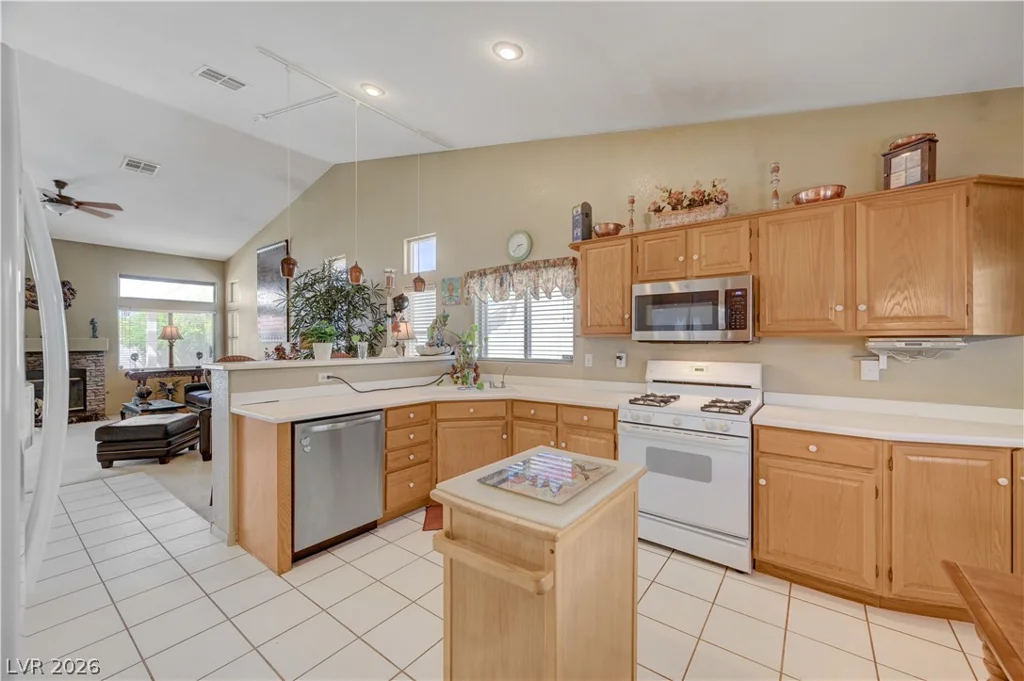 7894 West Patrick, Las Vegas, NV 89113