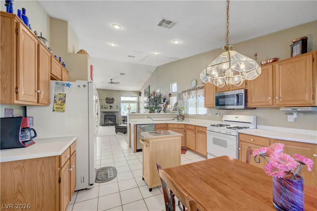 7894 West Patrick, Las Vegas, NV 89113
