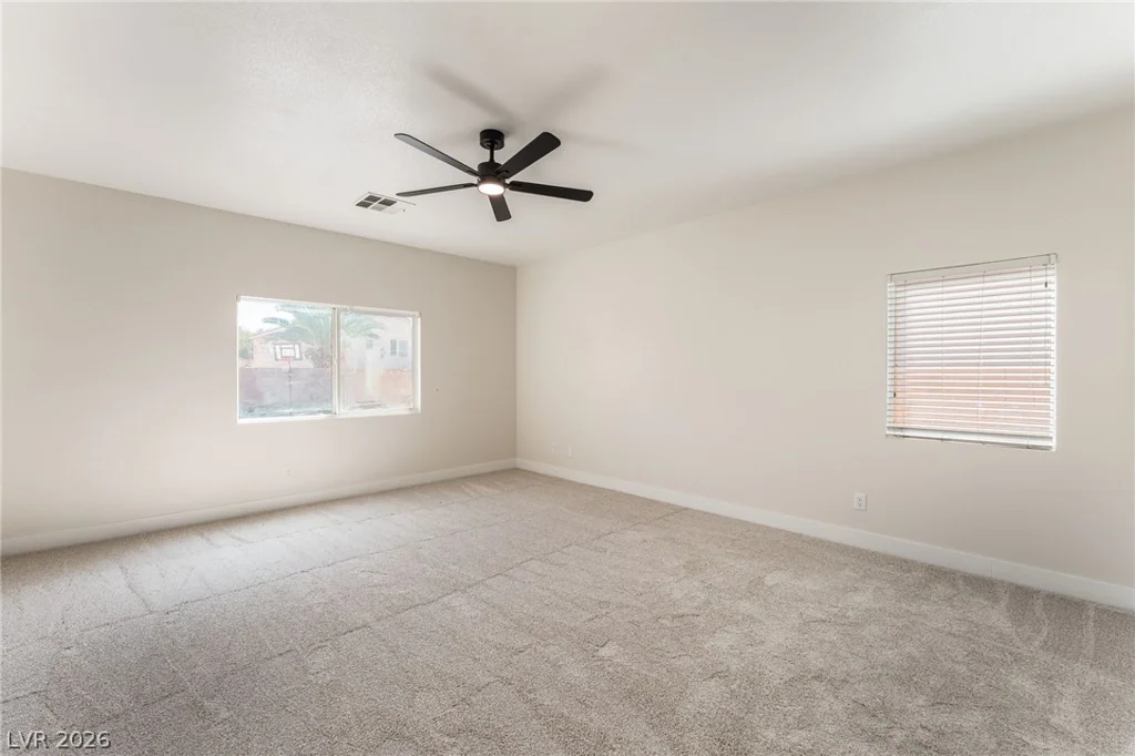 4624 Del Laguna, North Las Vegas, NV 89031