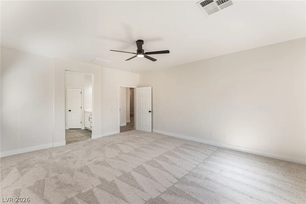 4624 Del Laguna, North Las Vegas, NV 89031