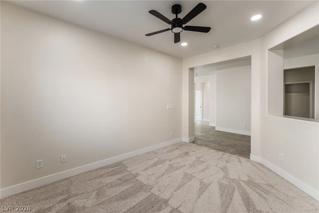 4624 Del Laguna, North Las Vegas, NV 89031