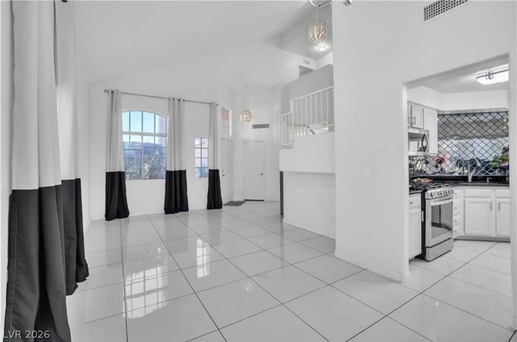 6429 Winding Ridge, Las Vegas, NV 89156