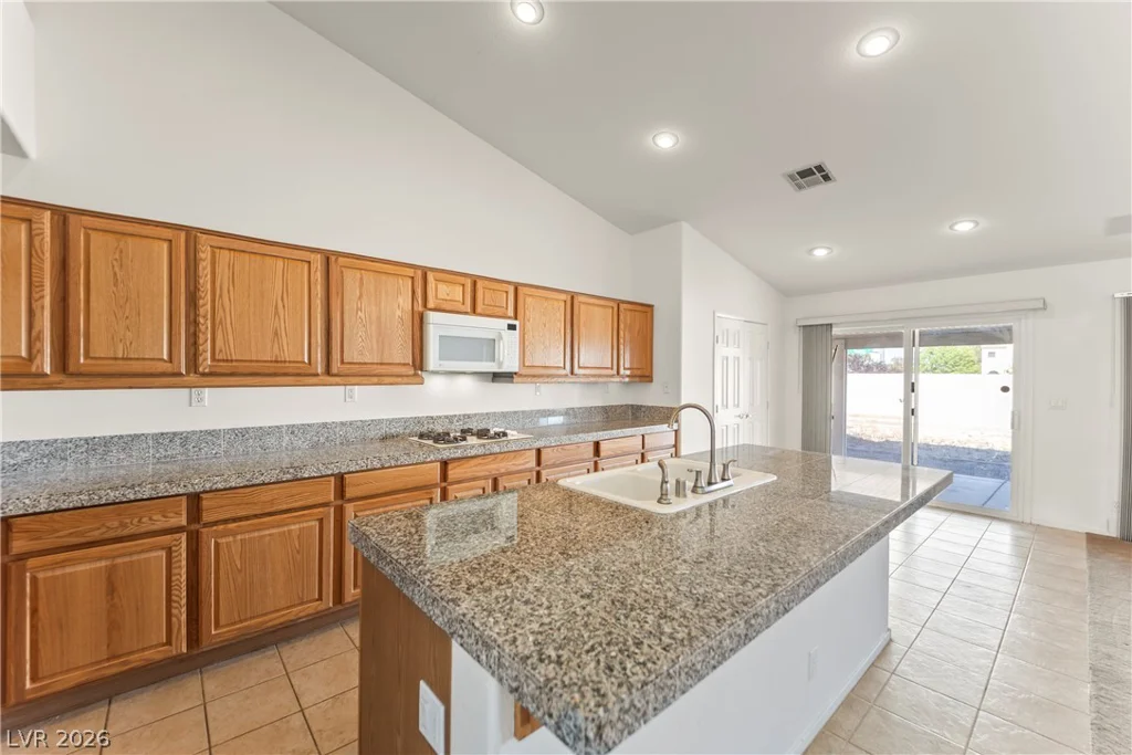 6332 Bunch Grass, North Las Vegas, NV 89031