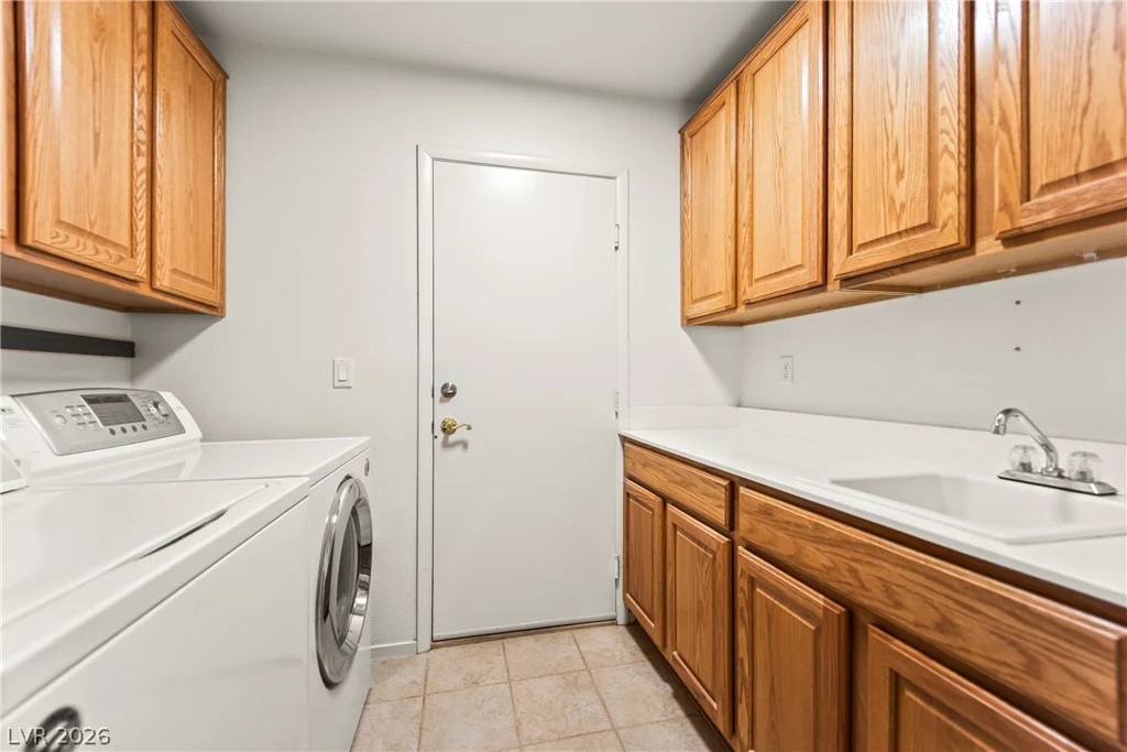 6332 Bunch Grass, North Las Vegas, NV 89031