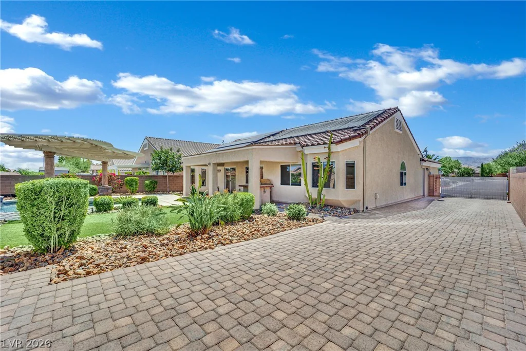 5022 Mirage Garden, Las Vegas, NV 89130