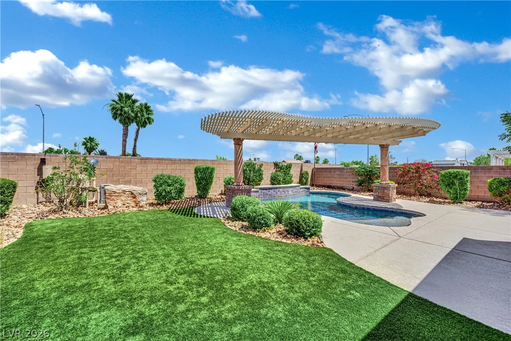 5022 Mirage Garden, Las Vegas, NV 89130