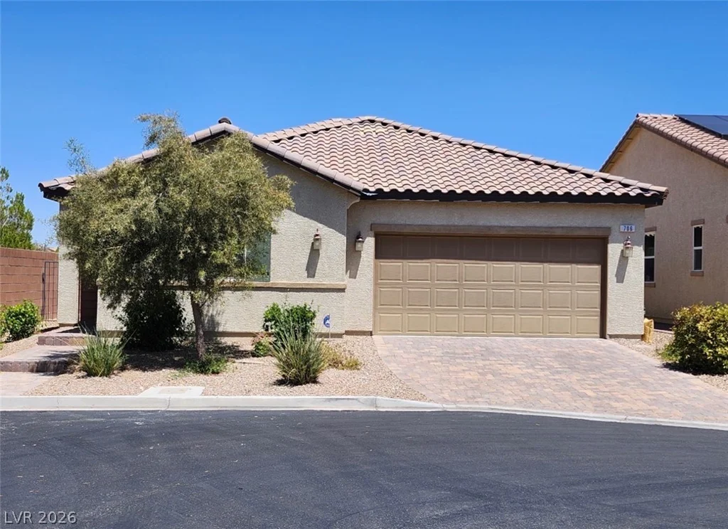 706 Topocoba, Las Vegas, NV 89178