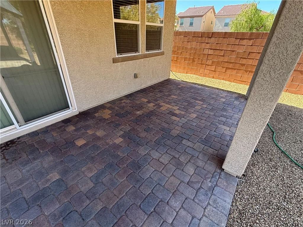 706 Topocoba, Las Vegas, NV 89178