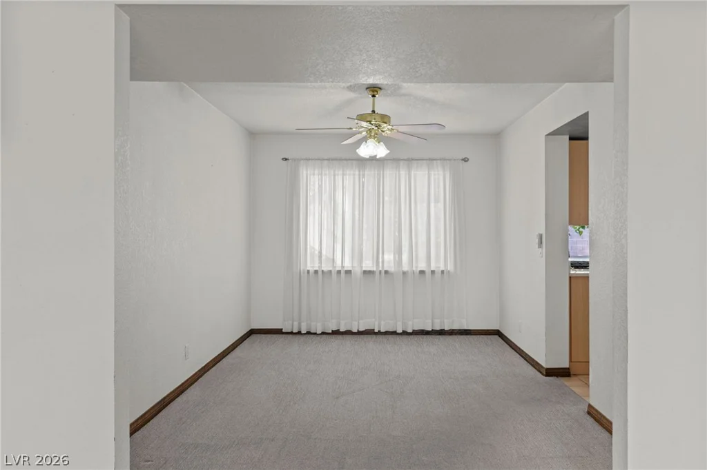 5914 Twain, Las Vegas, NV 89103