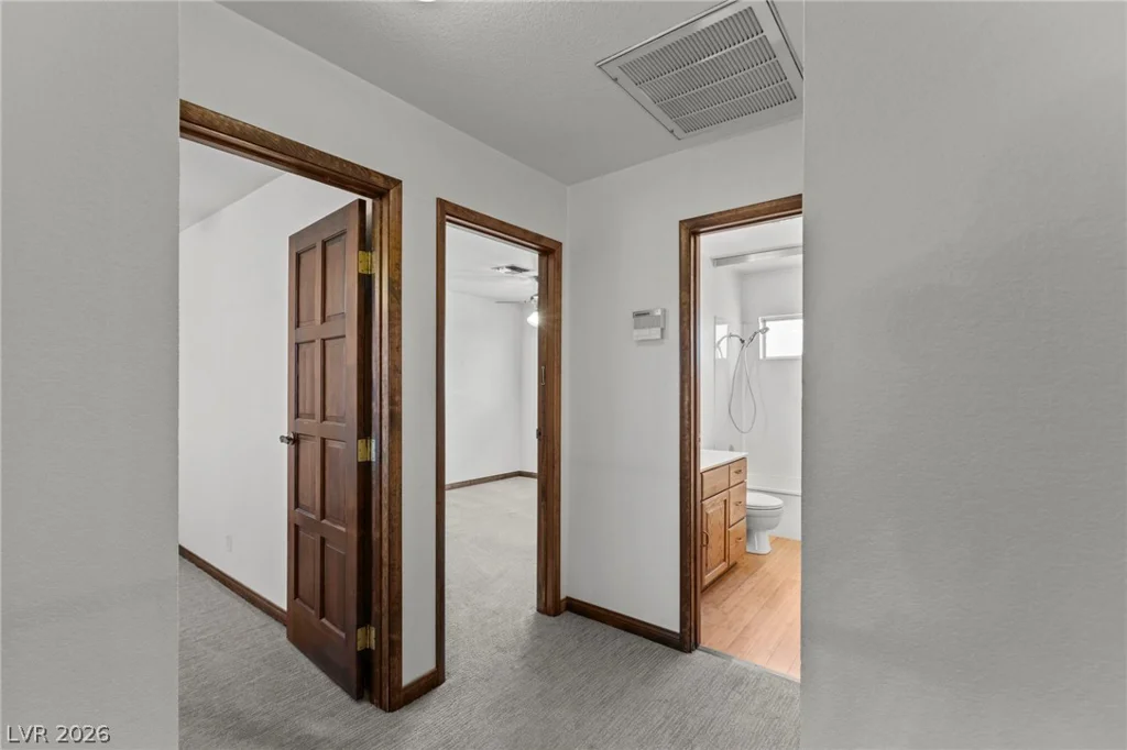 5914 Twain, Las Vegas, NV 89103