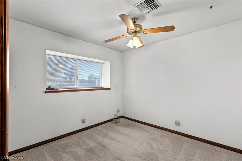 5914 Twain, Las Vegas, NV 89103