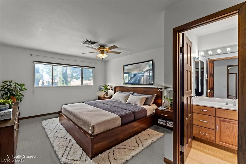 5914 Twain, Las Vegas, NV 89103