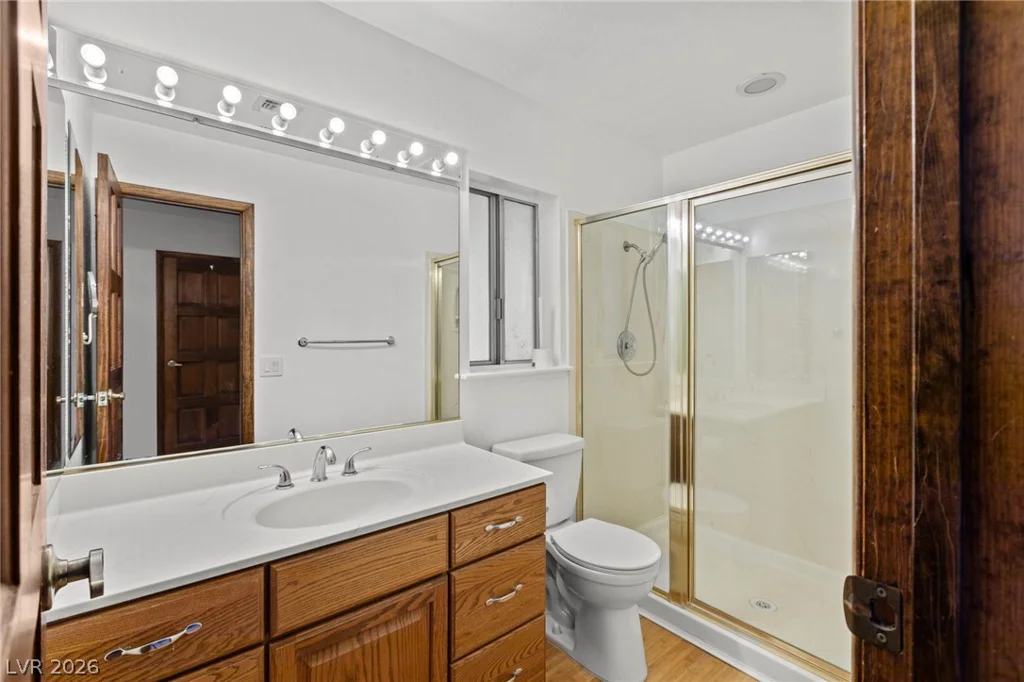 5914 Twain, Las Vegas, NV 89103