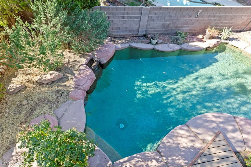 5914 Twain, Las Vegas, NV 89103