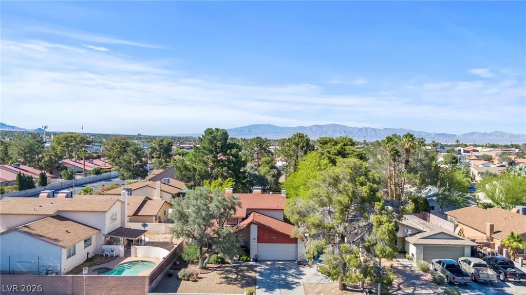 5914 Twain, Las Vegas, NV 89103