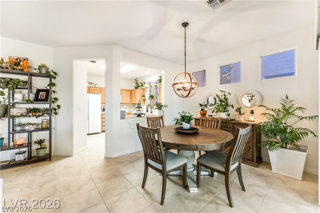 10722 Sky Meadows, Las Vegas, NV 89134