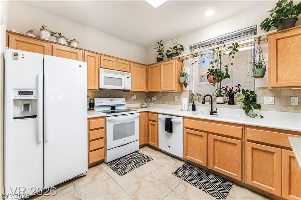 10722 Sky Meadows, Las Vegas, NV 89134