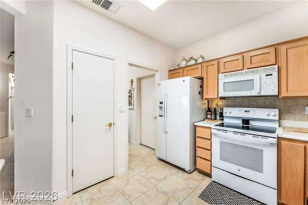 10722 Sky Meadows, Las Vegas, NV 89134
