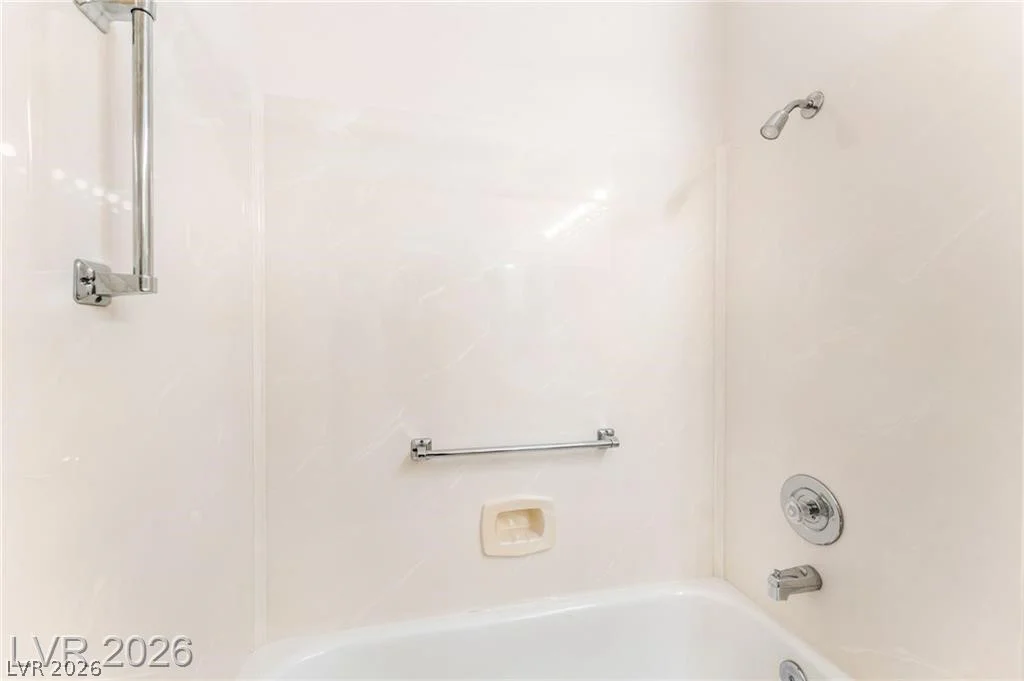 10722 Sky Meadows, Las Vegas, NV 89134