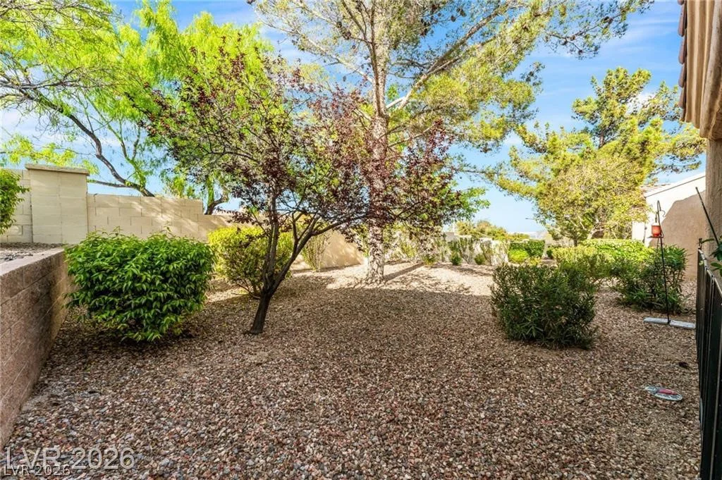 10722 Sky Meadows, Las Vegas, NV 89134