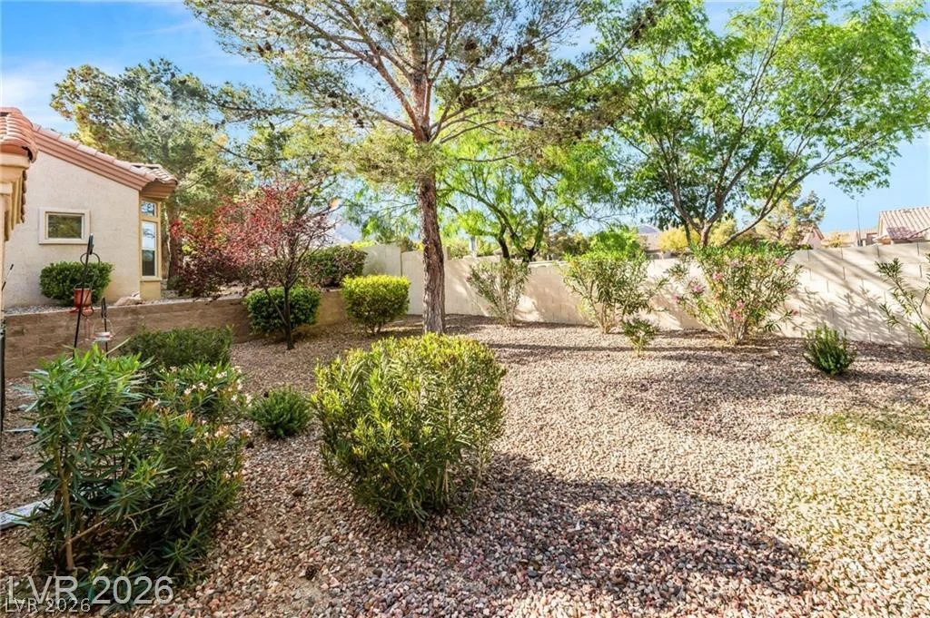 10722 Sky Meadows, Las Vegas, NV 89134
