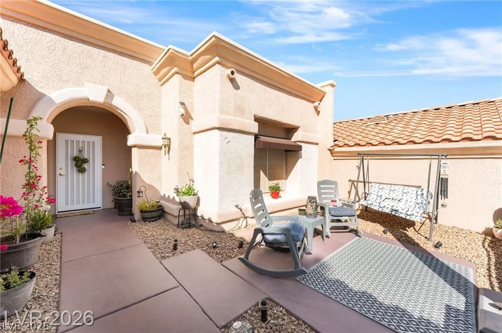 10722 Sky Meadows, Las Vegas, NV 89134