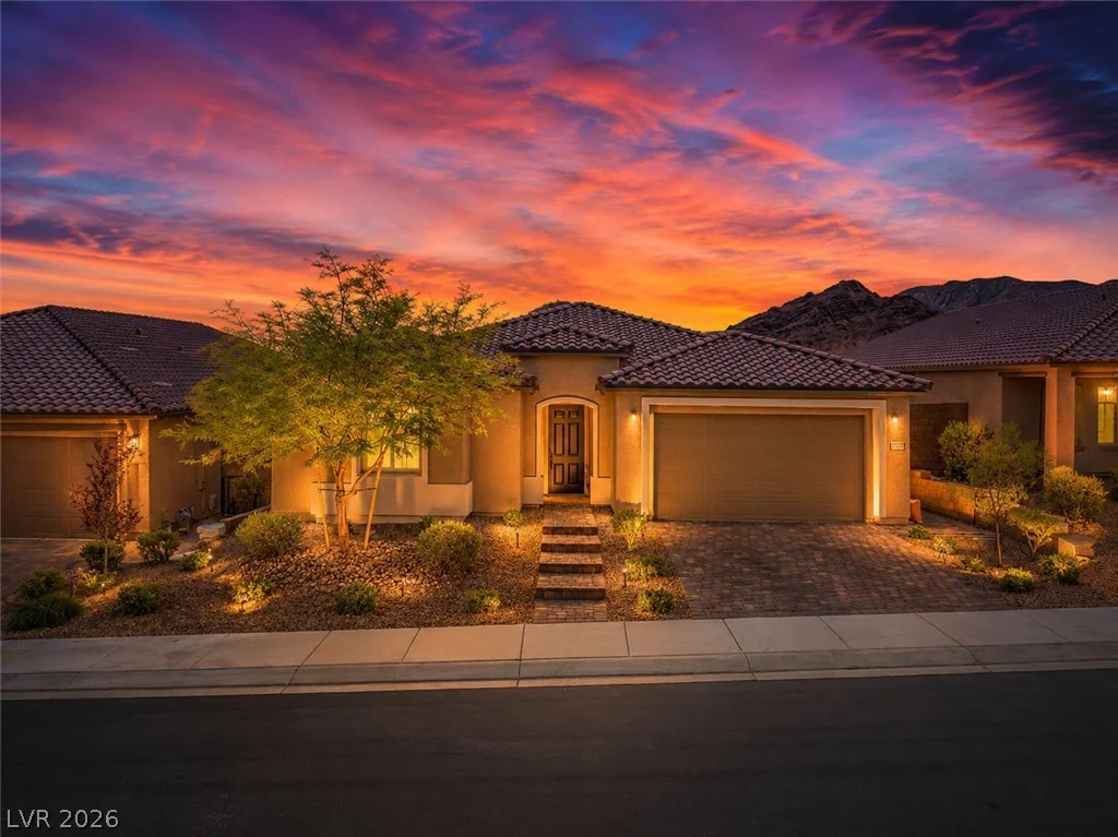 10959 Gardenova, Las Vegas, NV 89166