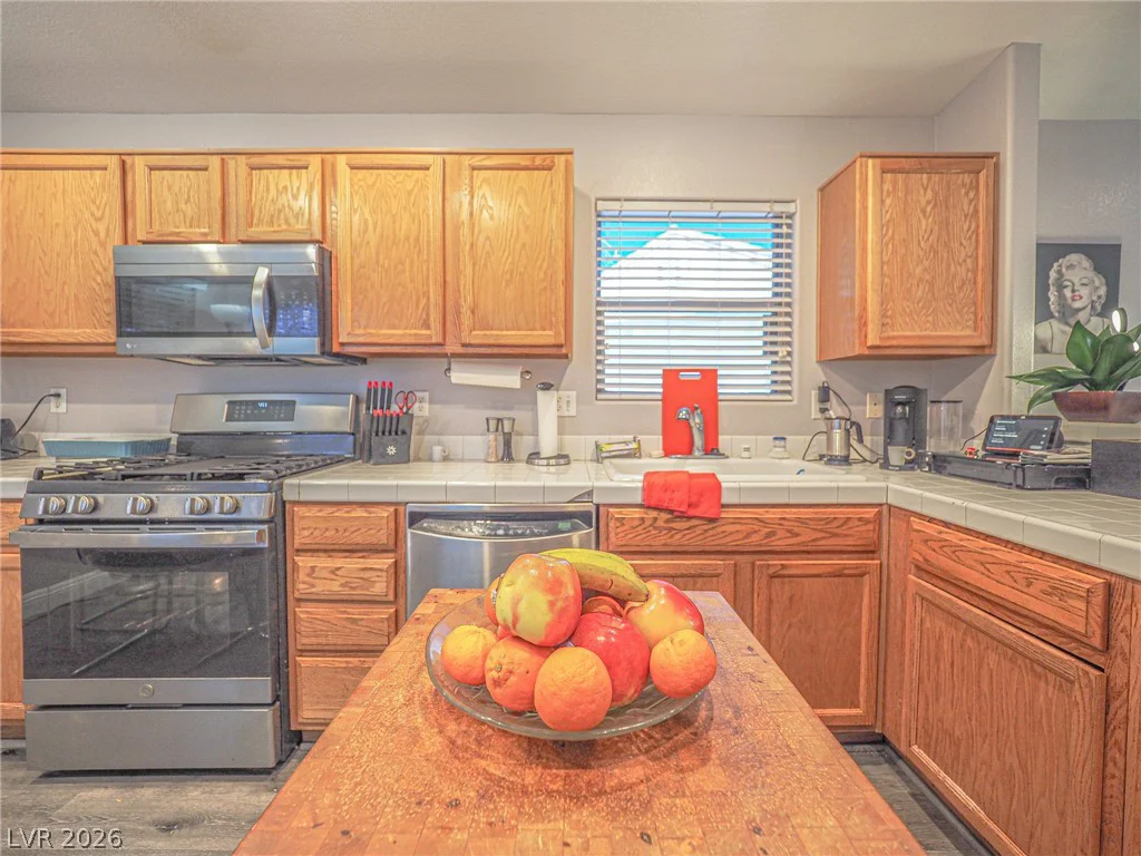 3105 Whispering Canyon, Henderson, NV 89052