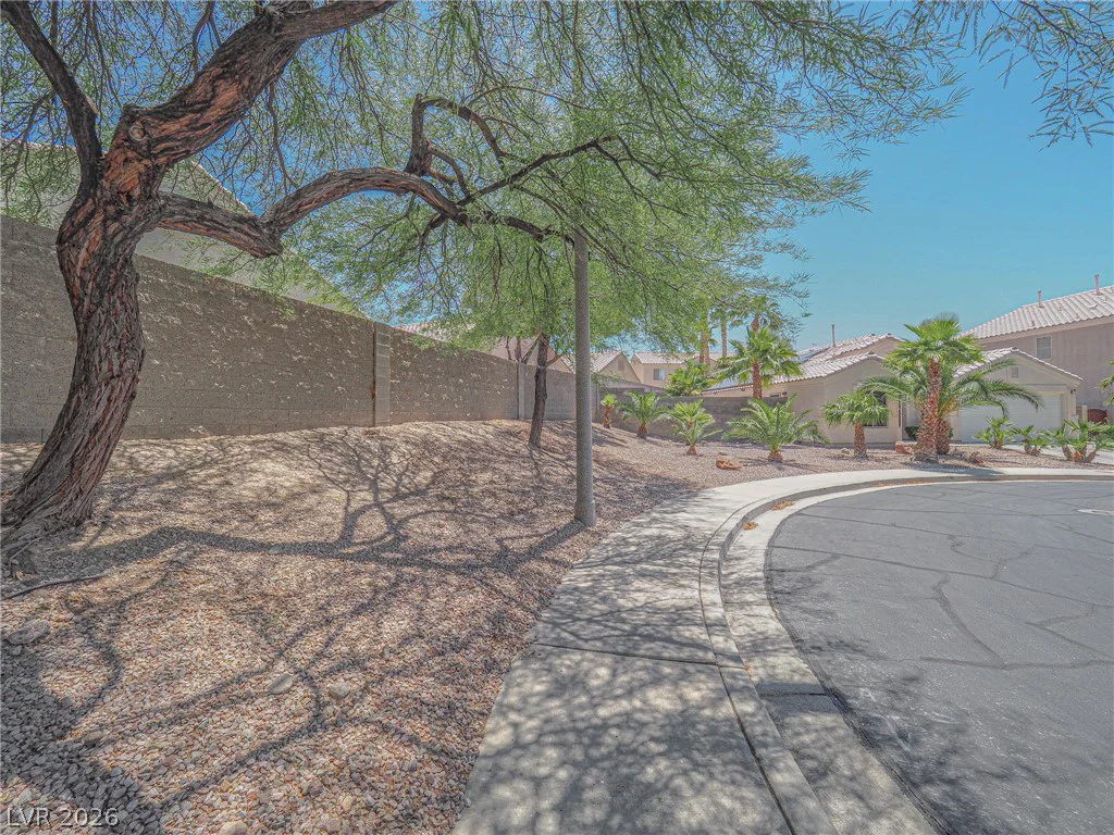 3105 Whispering Canyon, Henderson, NV 89052
