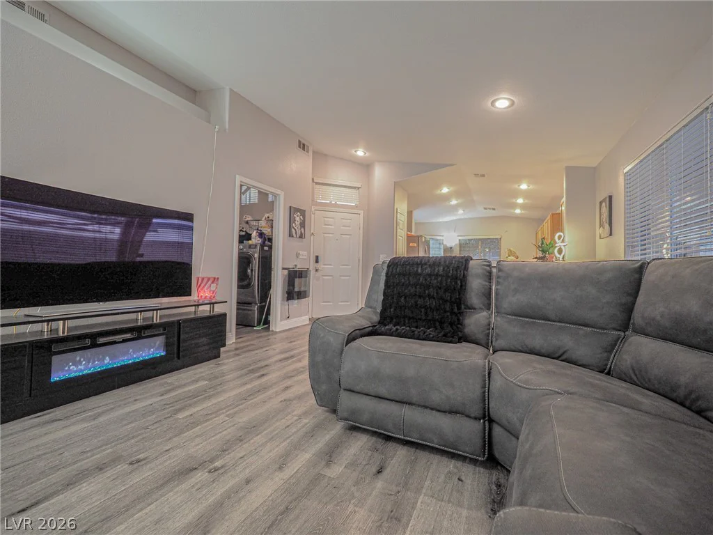 3105 Whispering Canyon, Henderson, NV 89052
