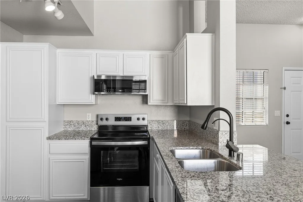 3150 Soft Breezes, Las Vegas, NV 89128