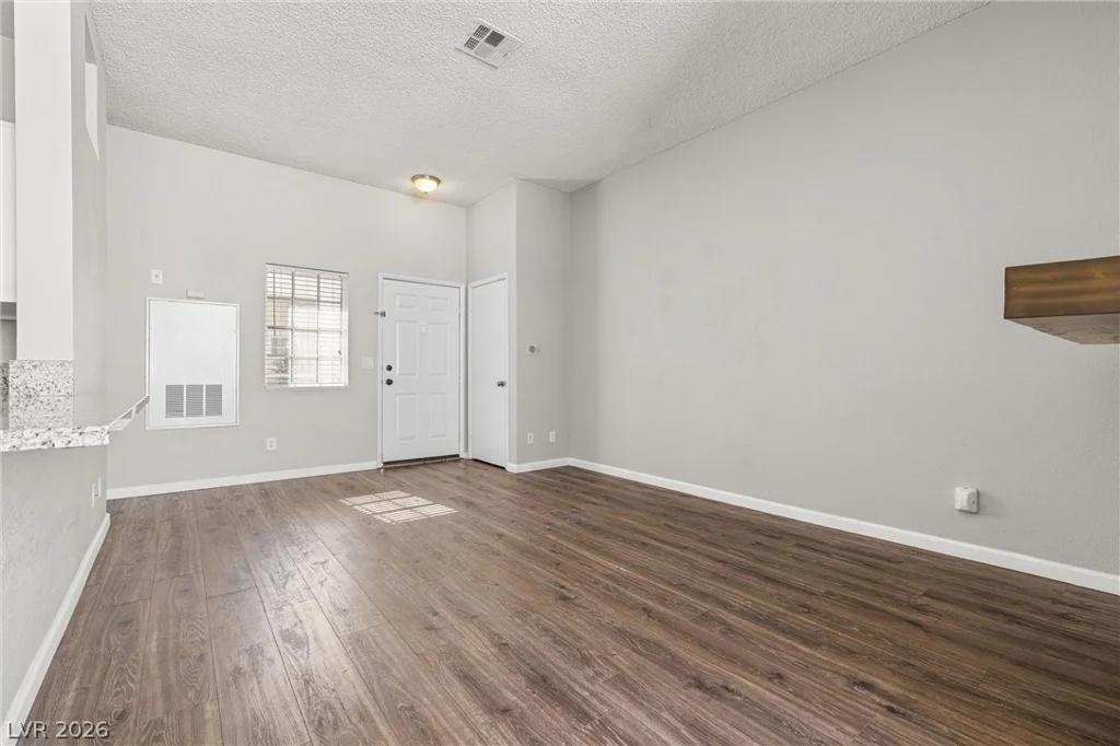 3150 Soft Breezes, Las Vegas, NV 89128