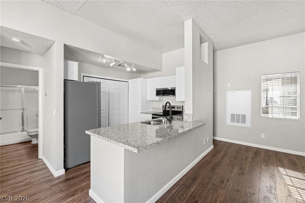 3150 Soft Breezes, Las Vegas, NV 89128
