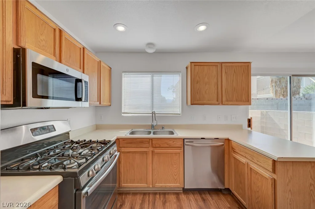 3389 Cheyenne Gardens, North Las Vegas, NV 89032