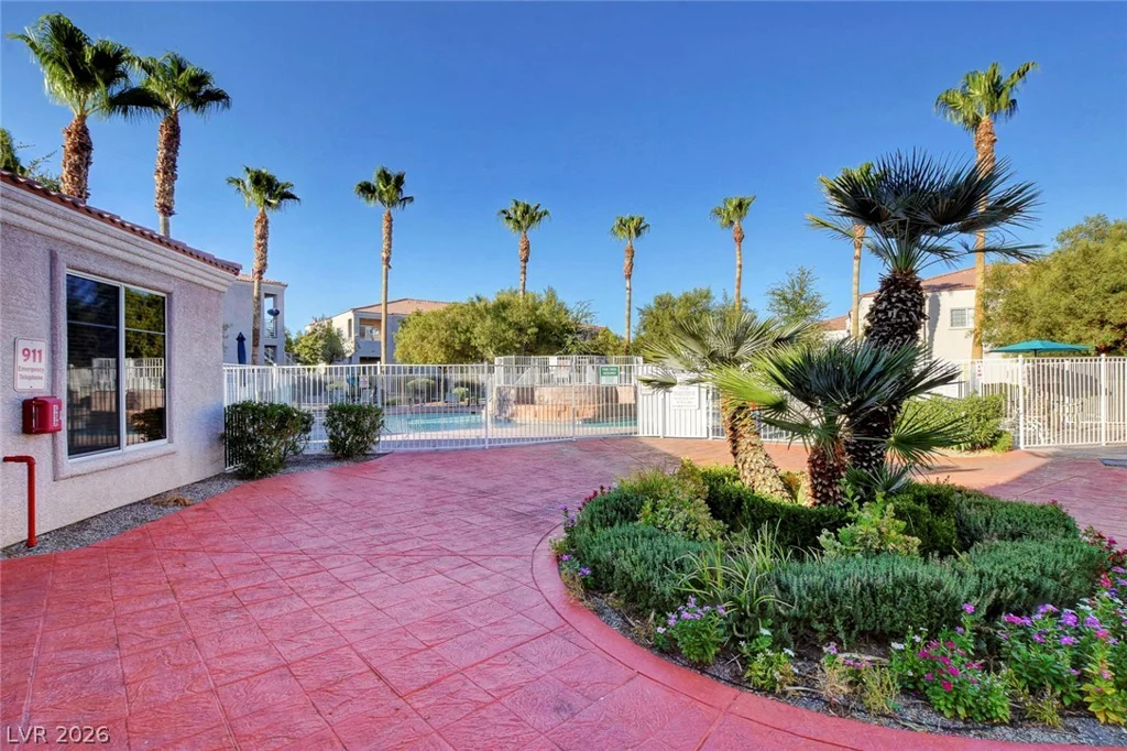 3389 Cheyenne Gardens, North Las Vegas, NV 89032