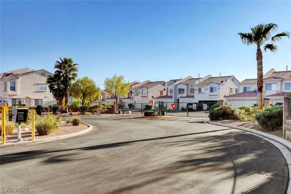 3389 Cheyenne Gardens, North Las Vegas, NV 89032