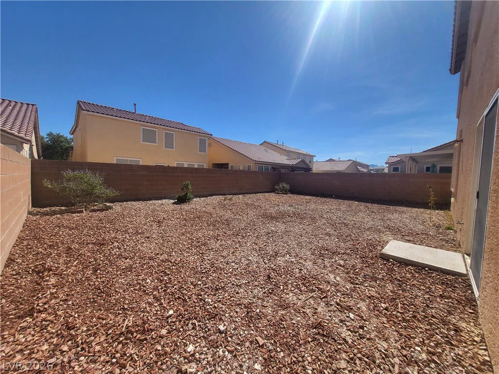 329 Plum Horse, North Las Vegas, NV 89031