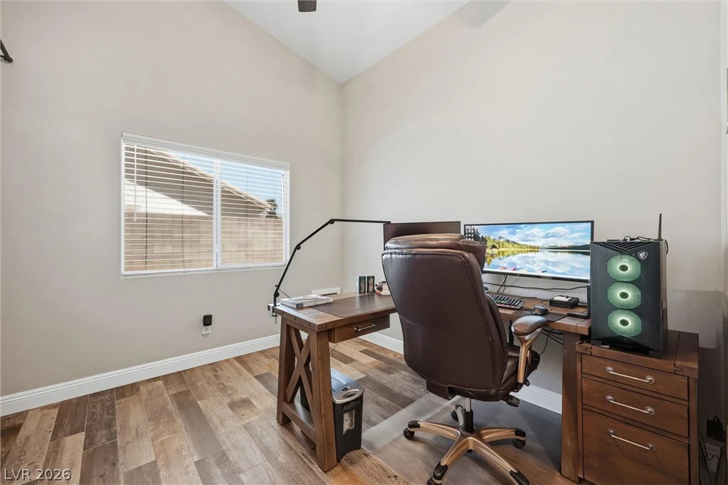 6908 Bienville, Las Vegas, NV 89131