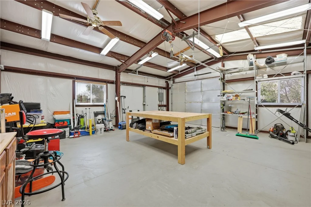 6908 Bienville, Las Vegas, NV 89131