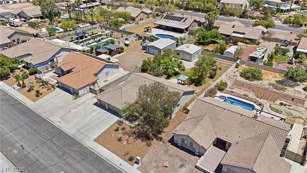 6908 Bienville, Las Vegas, NV 89131