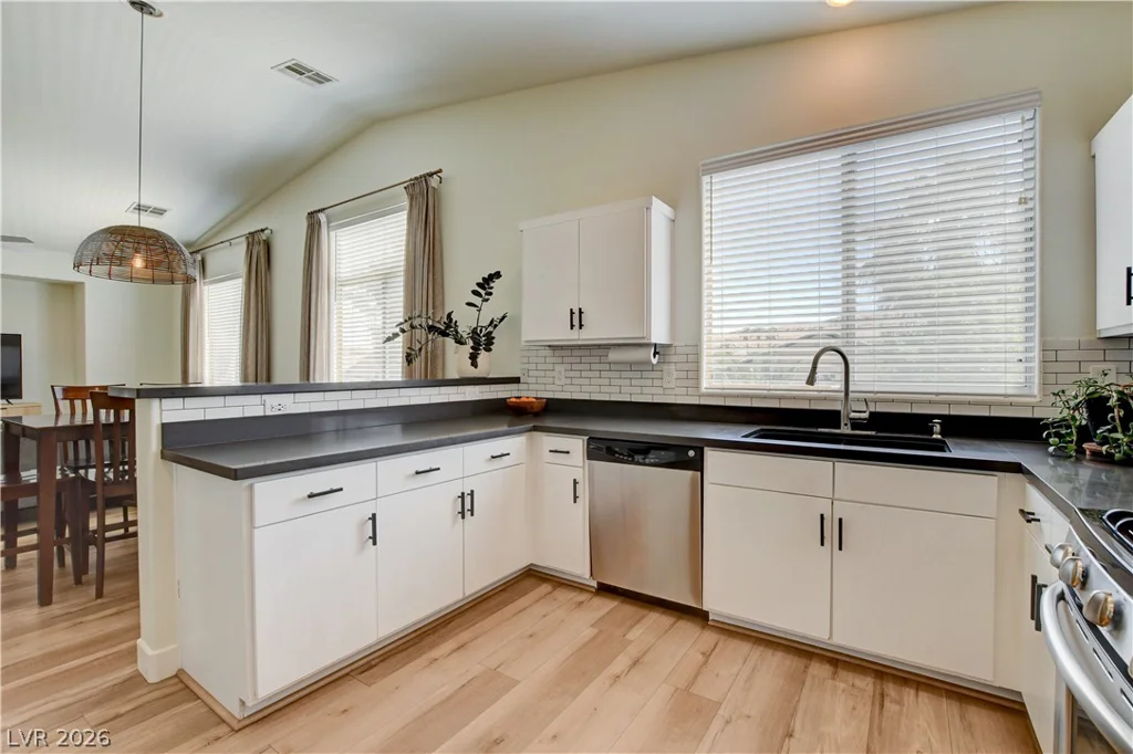 11176 Montagne Marron, Las Vegas, NV 89141