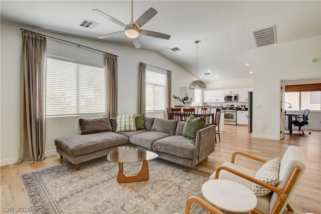 11176 Montagne Marron, Las Vegas, NV 89141