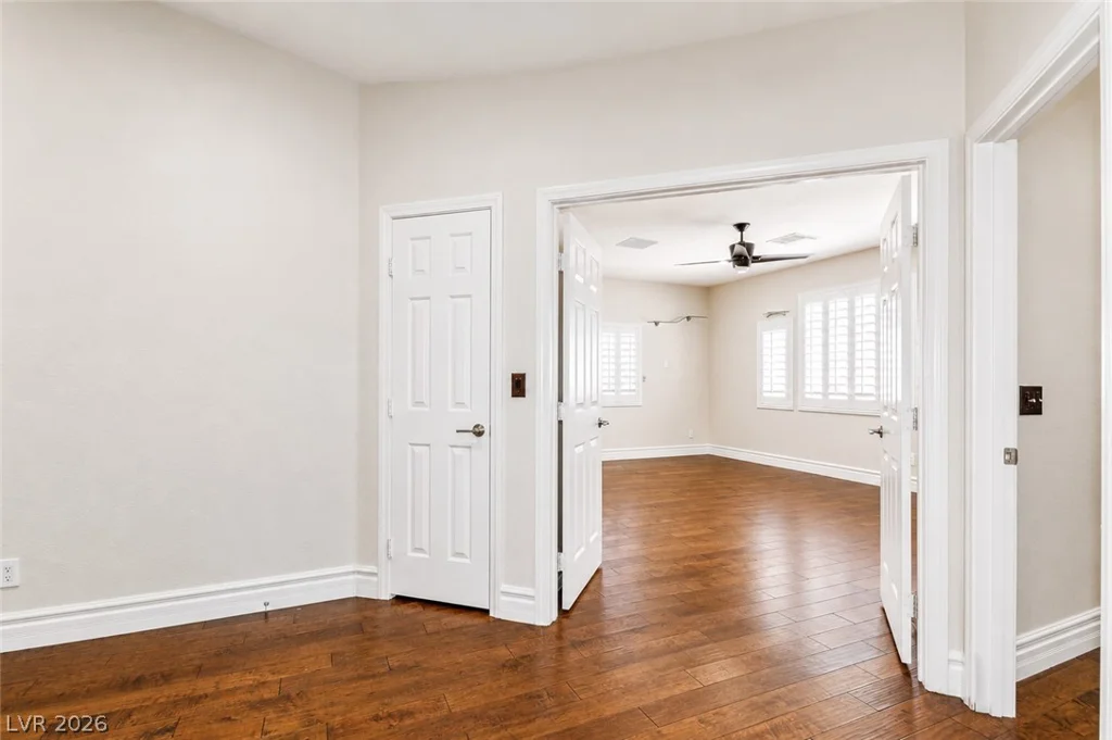 9592 Camino Capistrano, Las Vegas, NV 89147