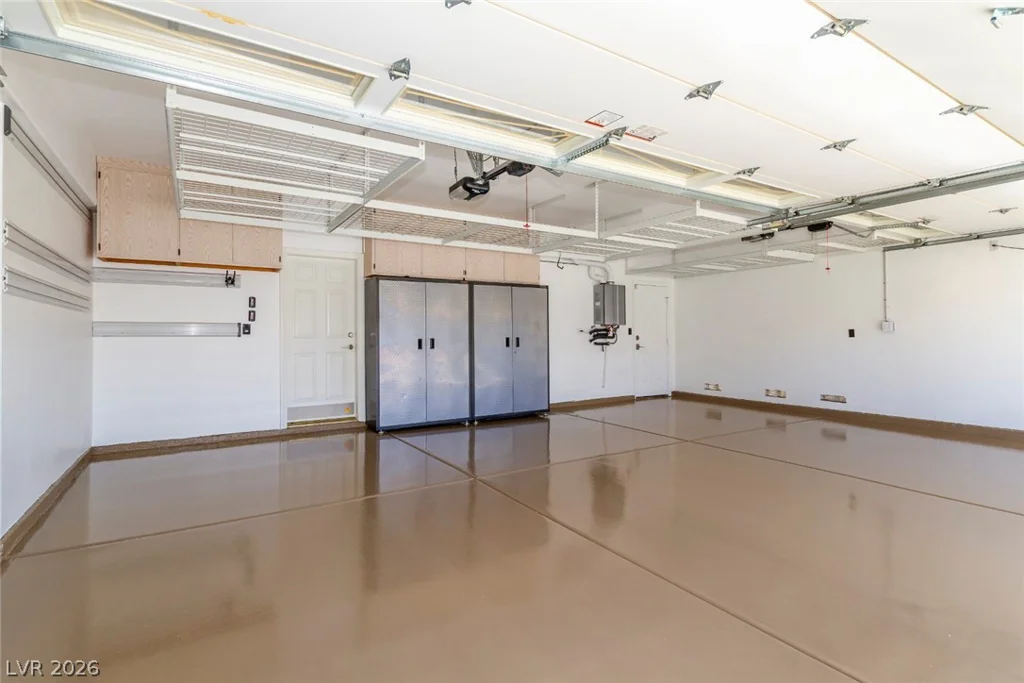 9592 Camino Capistrano, Las Vegas, NV 89147