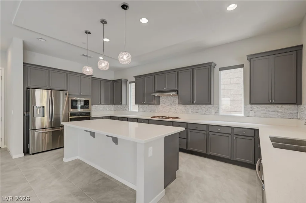 32 Vista Outlook, Henderson, NV 89011