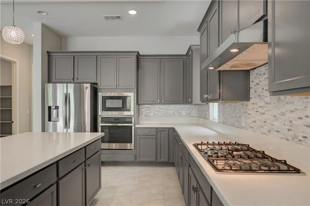 32 Vista Outlook, Henderson, NV 89011