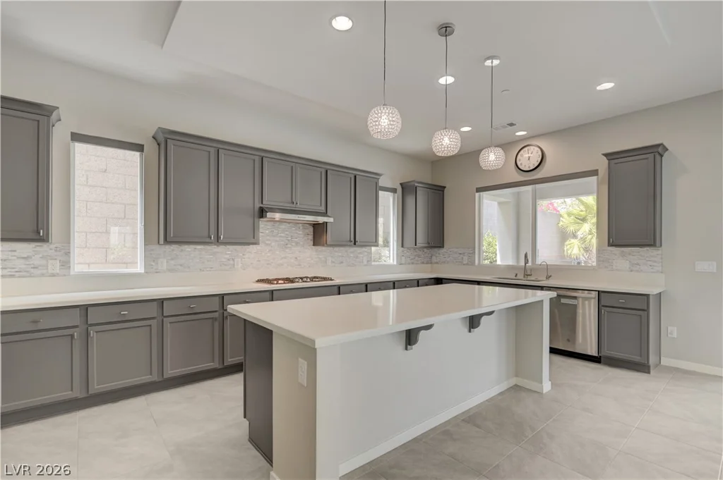 32 Vista Outlook, Henderson, NV 89011