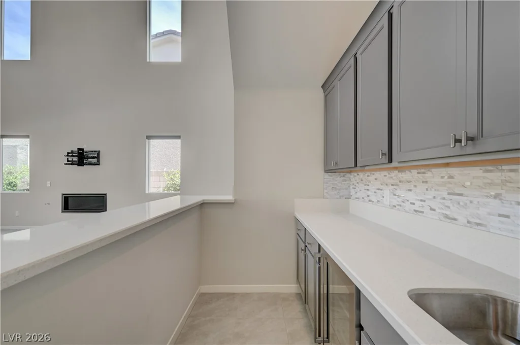 32 Vista Outlook, Henderson, NV 89011