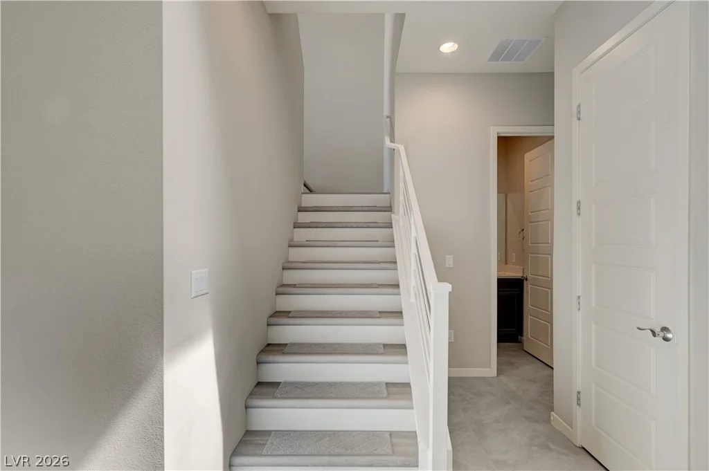 32 Vista Outlook, Henderson, NV 89011