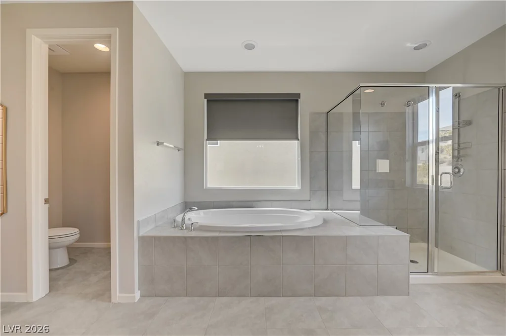 32 Vista Outlook, Henderson, NV 89011
